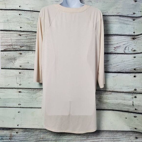 Cato Women’s Beige V-Neck High-Low Tunic Top M 3/4 Sleeve Crisscross Neck Stretc - Picture 3 of 6